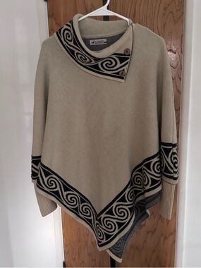 Ecuador Alpacas Women’s Cream Knit Poncho Sweater with Black Scroll Trim